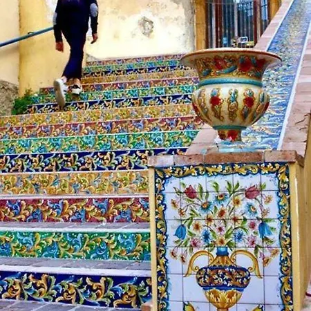 Casa Chiaramonte דירה ריברה