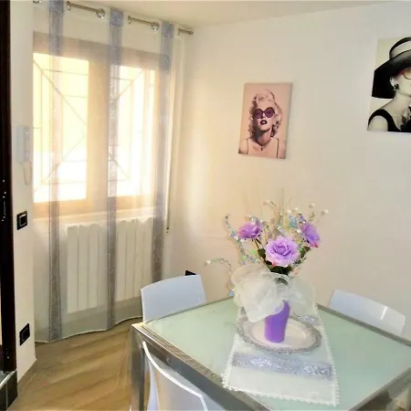 Casa Chiaramonte דירה ריברה