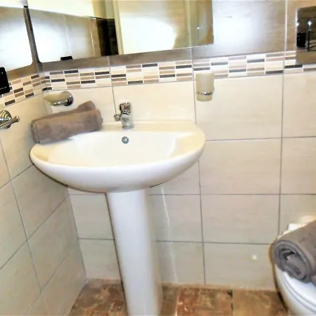 Casa Chiaramonte דירה *
