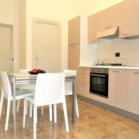 Casa Chiaramonte