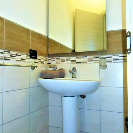 Casa Chiaramonte *