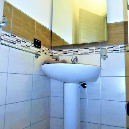 Casa Chiaramonte דירה *
